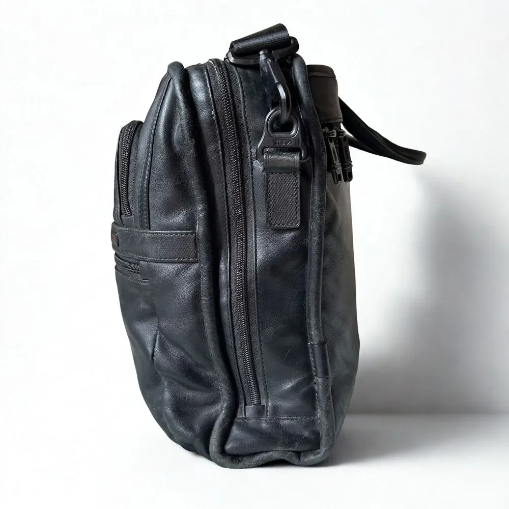 TUMI Leather Laptop Briefcase Expandable Work Bag Black – Wear & Small Hole